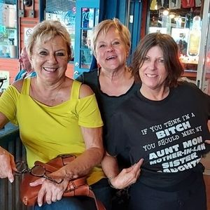 Meet your Posher, Joyce